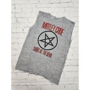 🔥🤘 AUTHENTIC 1984 Motley Crue SHOUT AT THE DEVIL Pentagram Tour Shirt